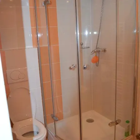 Golem Top Apartman * Štrba